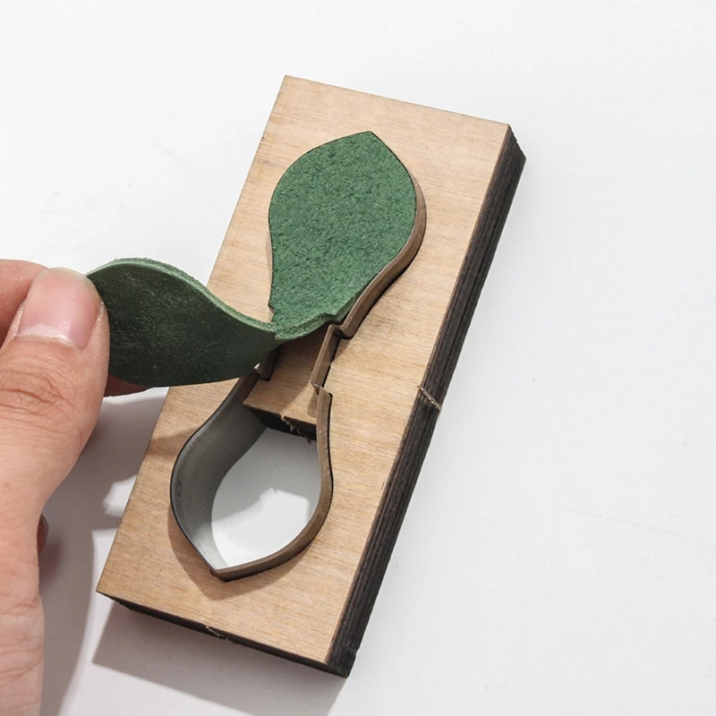 Scrapbook Embossing Wooden Die Cutting Leather Mold Keychain Cutting Mold for Earring Jewelry DIY Leather Crafts Making