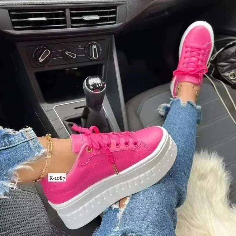 

2024 High Quality Shoes for Women Lace Up Women's Vulcanize Shoes Outdoor Women Sneakers Round Head Solid Color Casual Shoes