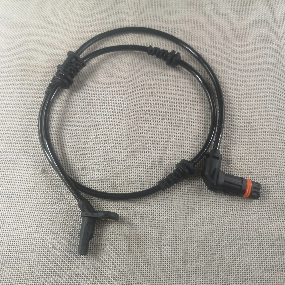 Front Left Or Right ABS Wheel Speed Sensor for Mercedes-Benz W164 ML350 ML320