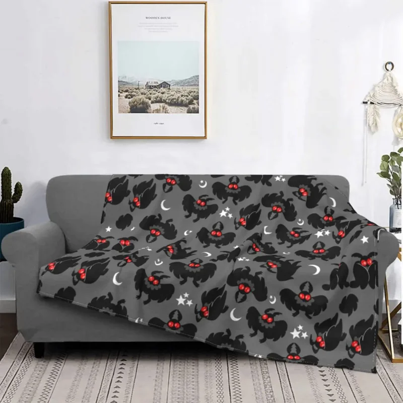 

Cute Cryptids Mothman Pattern Blanket Coral Fleece Plush Spring/Autumn Portable Thin Throw Blanket for Home Office Rug Piece