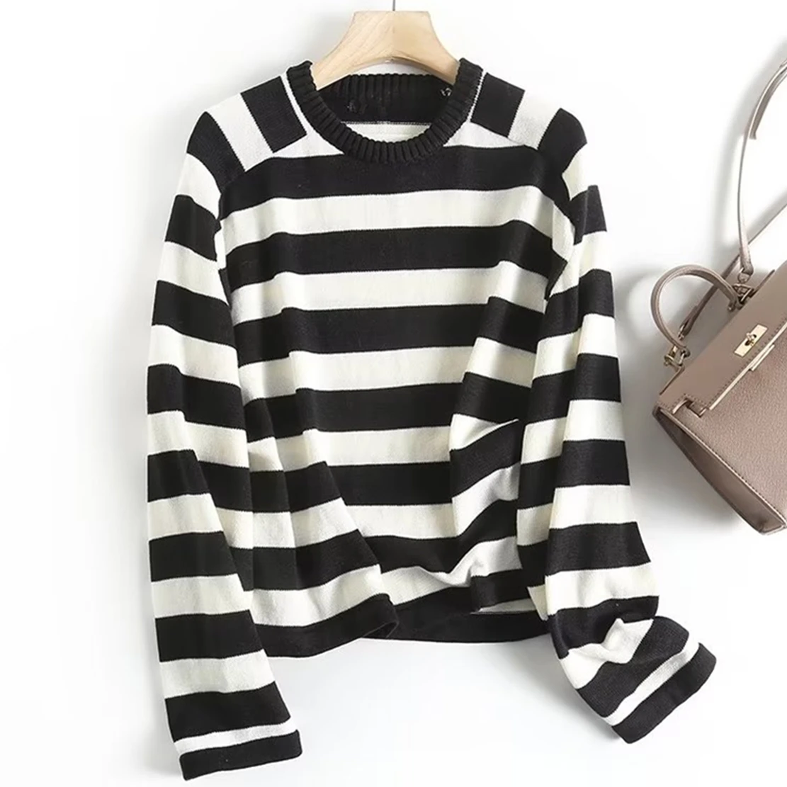 

Jenny&Dave Fashion Striped Casual Pullovers Tops Round Neck Sweaters Women