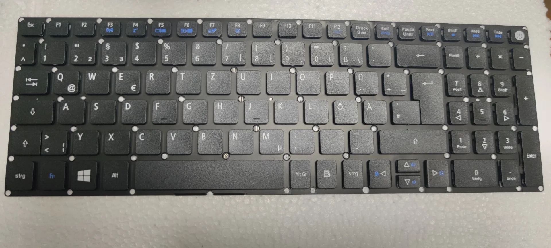 

Немецкая клавиатура для Acer E5-532 E5-552G E5-573G E5-574G E5-575 E5-576 QWERTZ