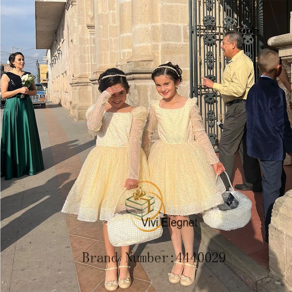 

Elegant Gold Flower Girl Dresses for Girls New Tiered Glitter 2023 Wedding Party Gowns with Sequined فساتين للحفلات الراقصة