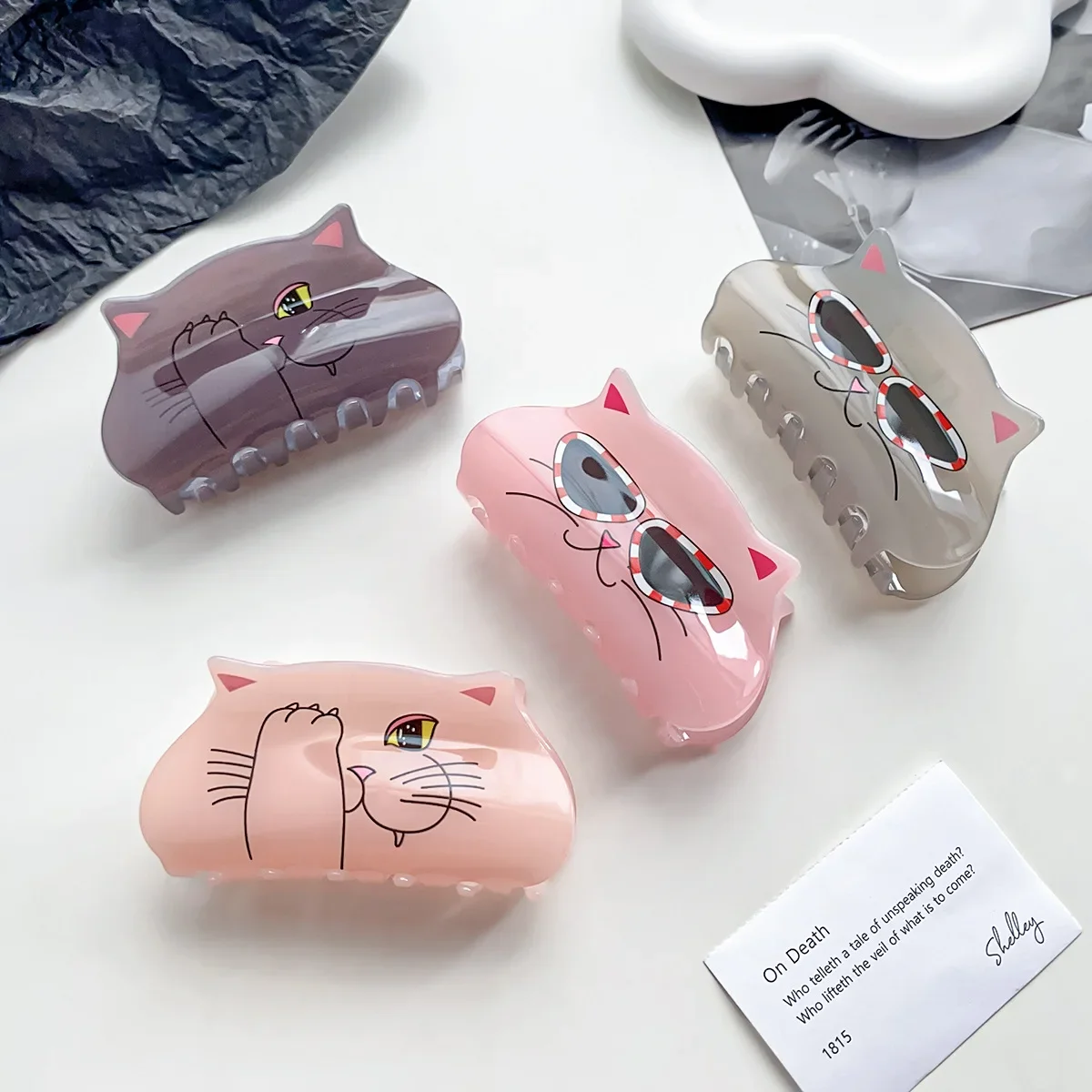 

Acrylic Cartoon Cats Large Size Hair Claw Fashion Ponytail Hairpins Female Apparel Accessories Headwear Hair Clips for Women