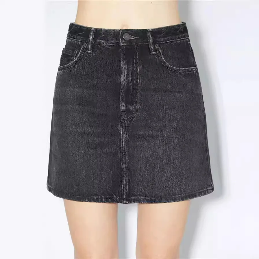 

2024 Spring and Summer New High-waisted Water Washed Denim A-shaped Short Skirt Girl