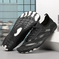 Chaussures d'eau hommes et femmes Couples pieds nus chaussures d'eau antidérapantes à séchage rapide en plein air plage Wading natation Drainage chaussures 2