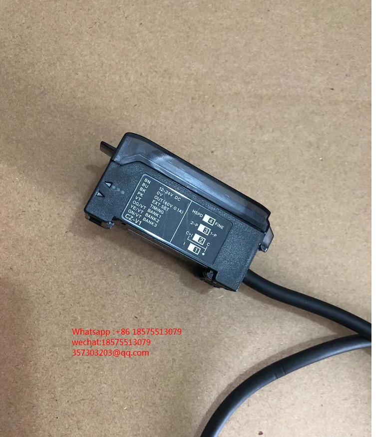 

Датчик цвета KEYENCE CZ-V1