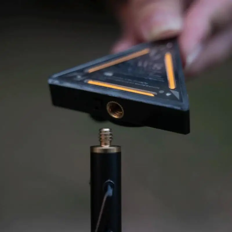 자석 캠핑 라이트 충전식 야간 전술 전술 삼각형 조명 라이딩 경고 경고 경고 조명 안전 D2RC