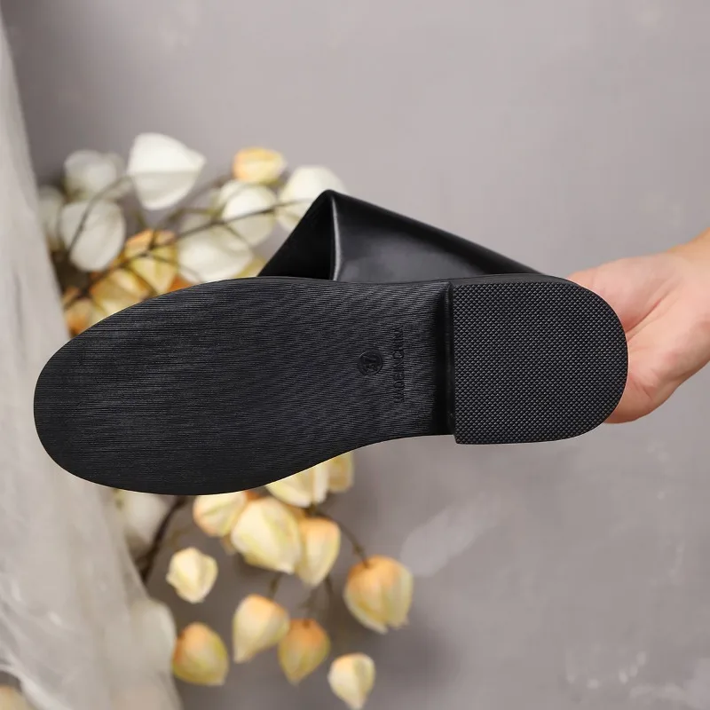 Winter New Flat Straight Boots Women's Korean Version Fashion Plush Round Toe Low-heeled Knee-high Women's Boots 2025