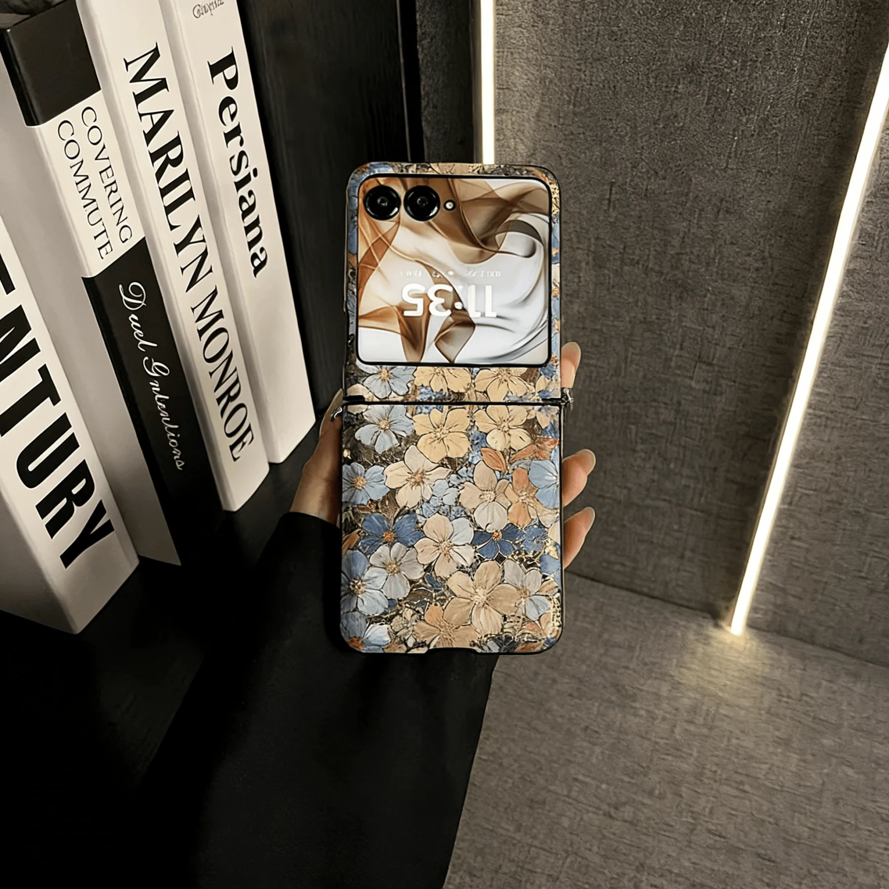 Korean Luxury Retro Blue Flower Rope Phone Case - Shockproof Back Cover