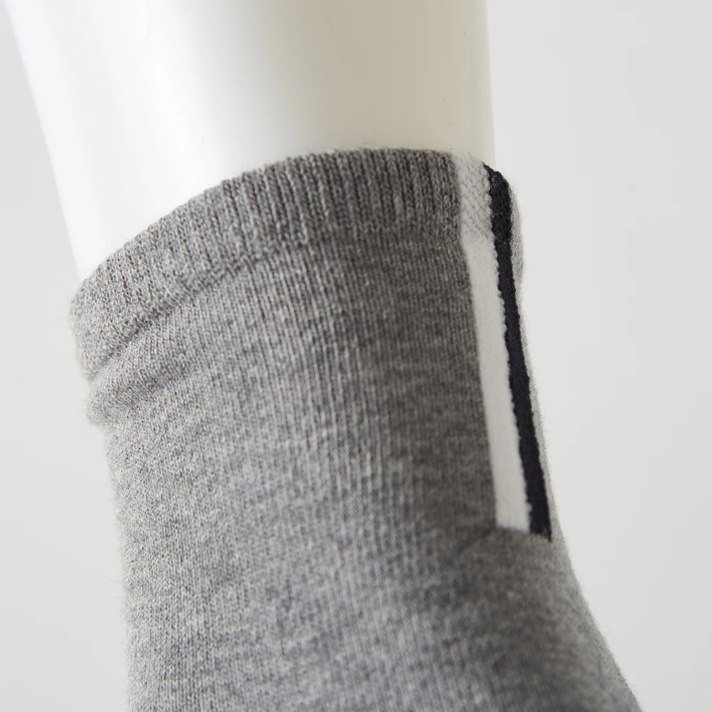 Metersbonwe Mid-Calf Socks Men Solid Color Perennial Antibacterial breathable Middle Tube Socks  3 Pairs