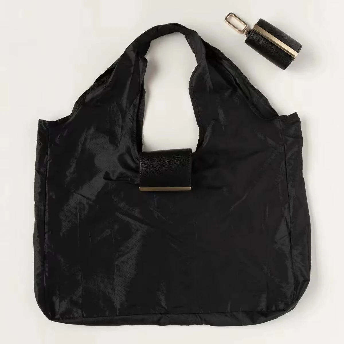 Eco-Friendly Reusable Keychain Tote Bag with Key Ring - Large Capacity, Lightweight, and Foldable Shopping Bag