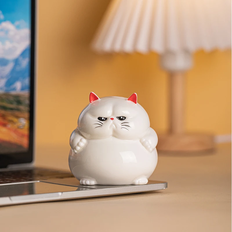 Lucky Cat Ceramics Black White Cat Ornament Feng Shui Desktop Decorations Cute Statue Holiday Gifts Decoration Home