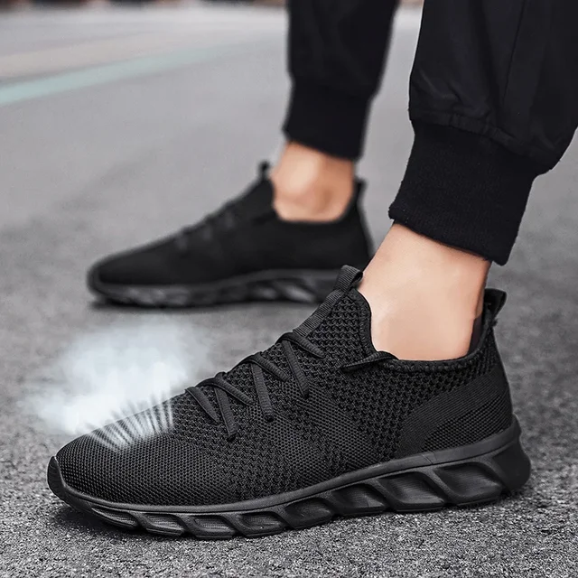 2022 baskets respirantes homme baskets running légères femme antidérapantes et résistantes à l'usure Jogging hommes chaussures de sport baskets femmes tendances chaussures confortables d'été pour femmes 2
