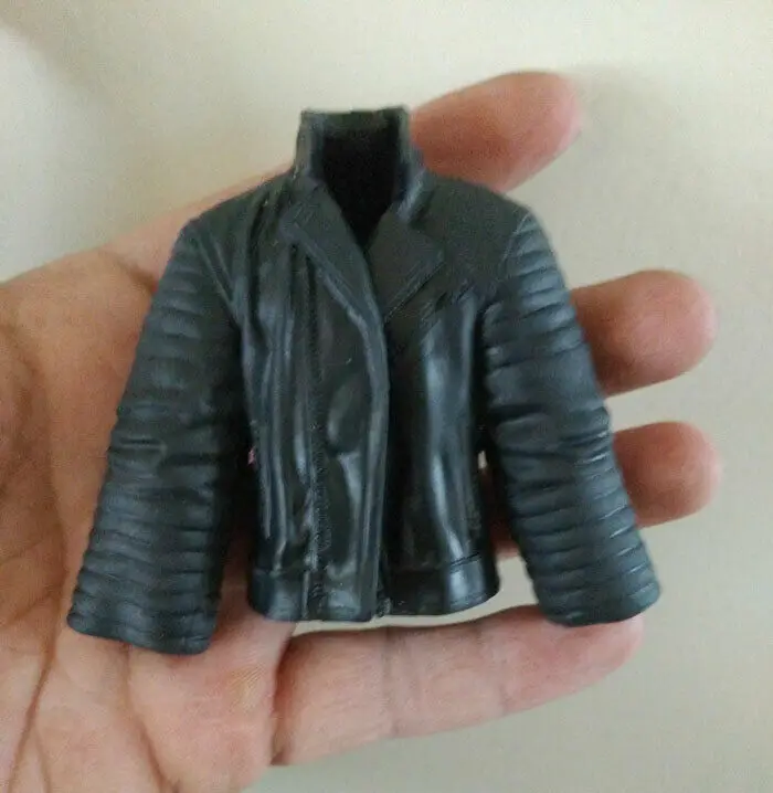 

Женская черная пластиковая куртка масштаба 1:12 для 6 "DAM TBL N5Z-1 (без рисунка)