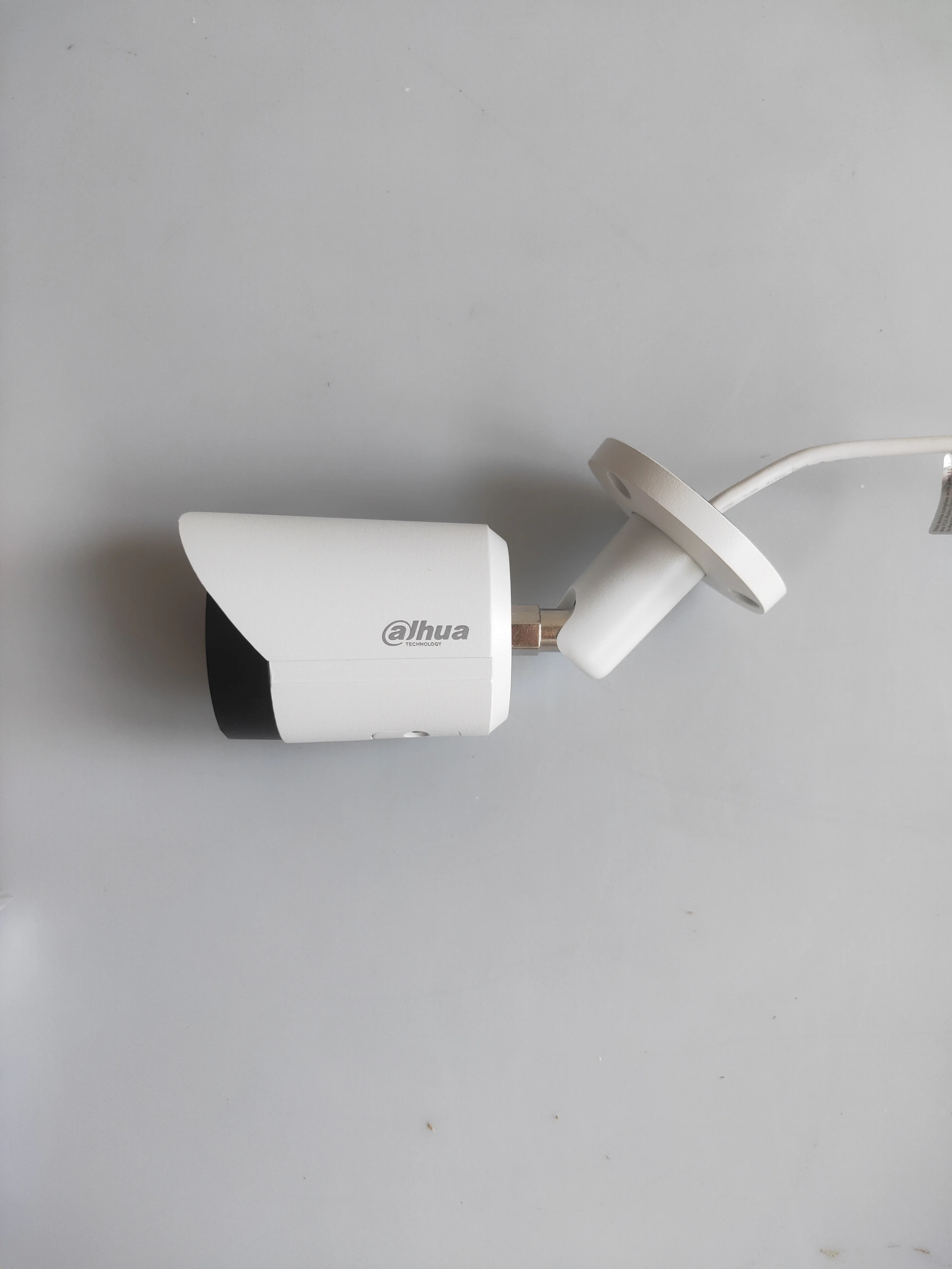 

Dahua 4MP полноцветная фиксированная фокусная сетевая камера Wizsense IPC-HFW2449S-S-LED