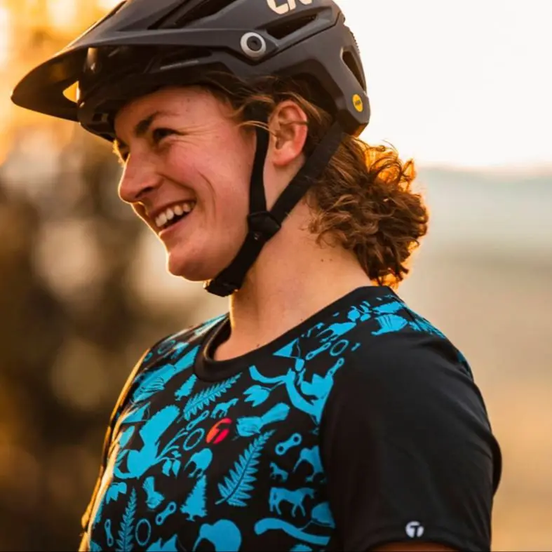 women summer short sleeve cycling jersey motocross Jersey downhill jersey bicycles sweatshirt mtb enduro shirt