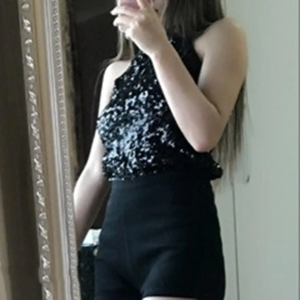 Рисунок 6 - Топ женский Блестящий с открытыми плечами