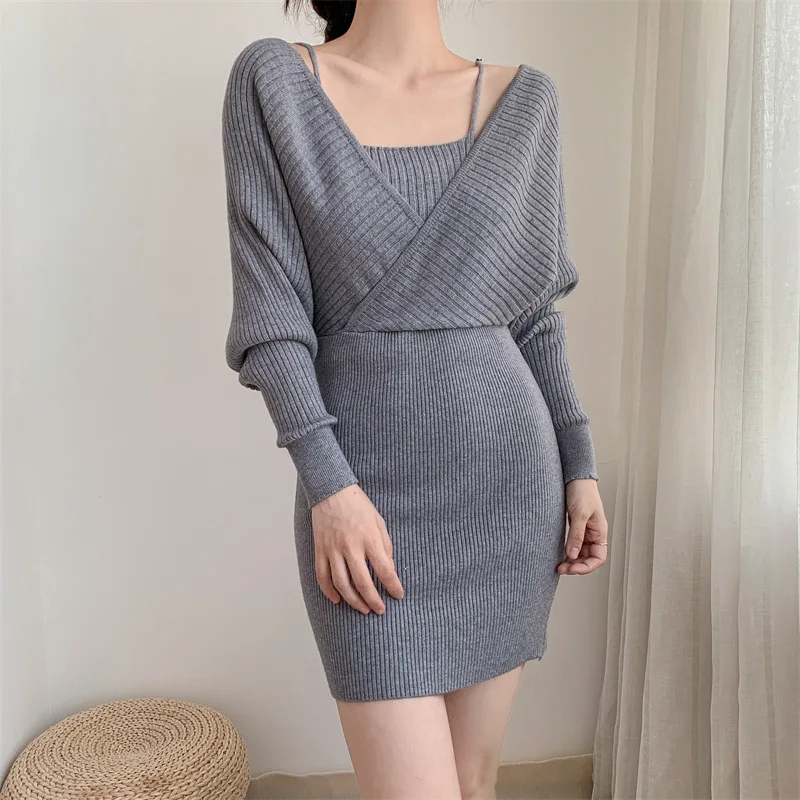 

Fake Two Piece Suspender Knit Dress Women Korean Style Slim Sweater Bodycon Dresses 2022 Autumn Winter Fashion Casual Dress
