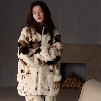 Pajamas Women's Autumn and Winter New Flannel Loungewear Coral Fleece Thickened Fleece Polka Dot Zipper Warm Clothes Set - Image 4
