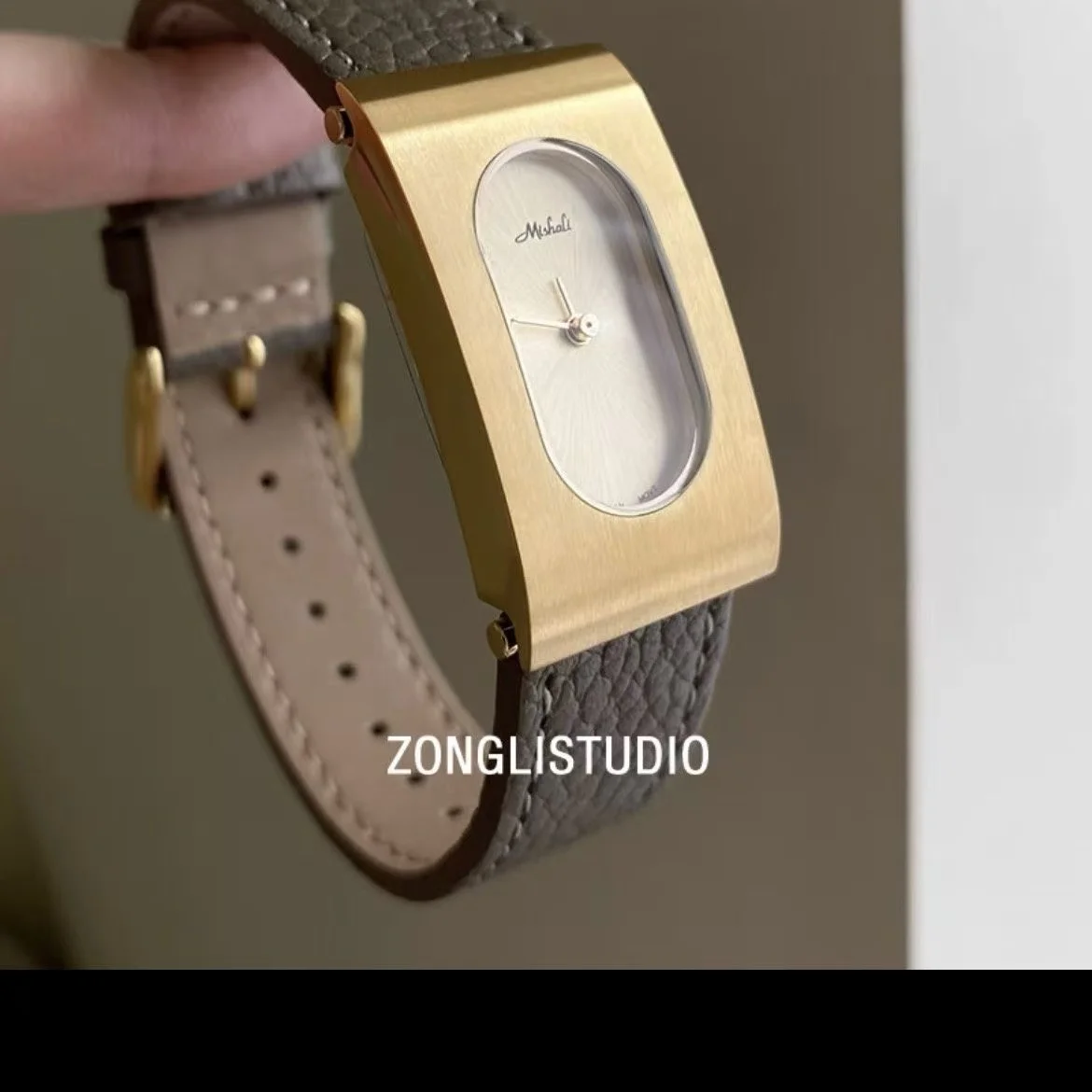 Antique Jewelry 2024 New Quartz Women's Watch with Cow Belt Rectangular dial Luxury Simple High end