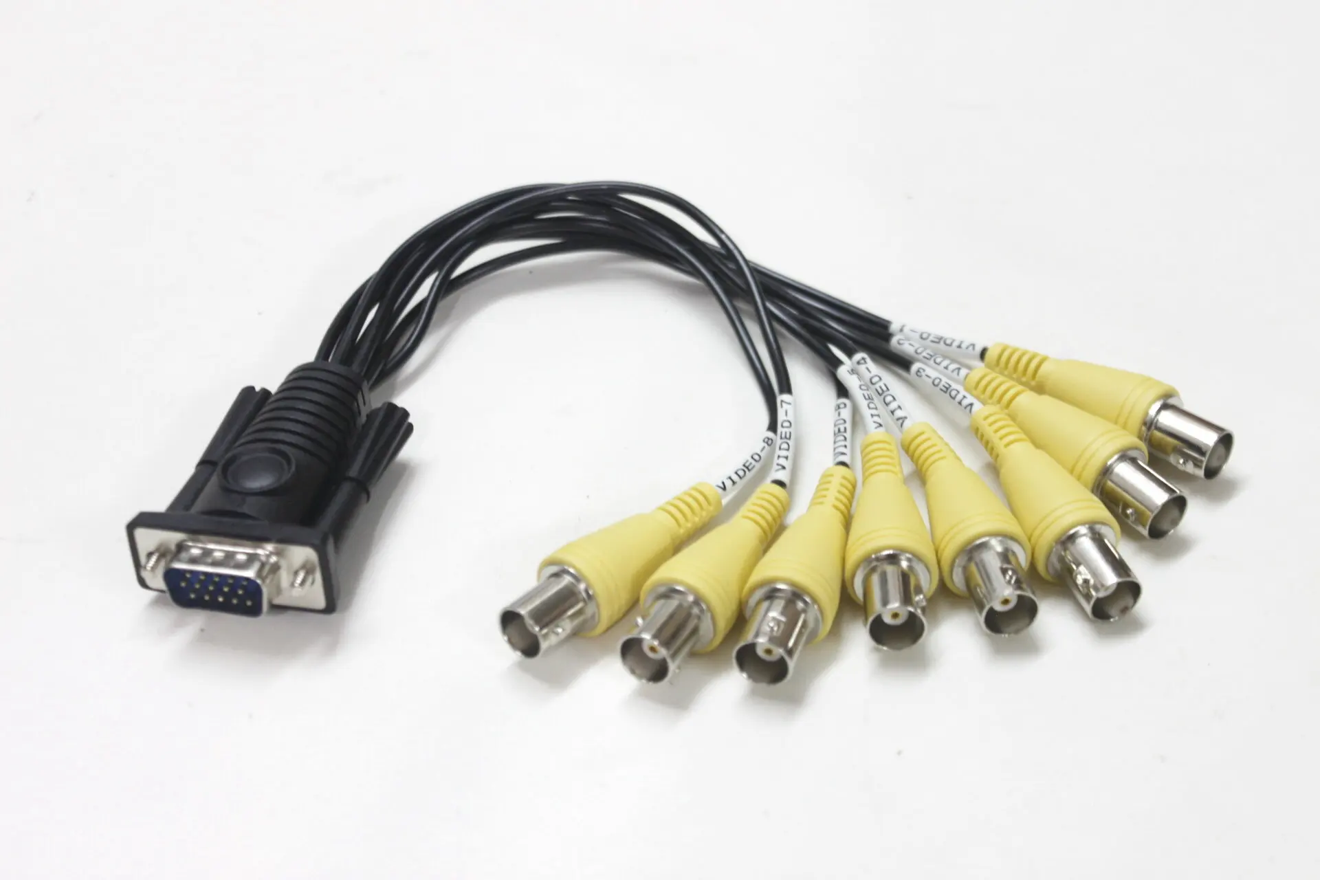VGA RGB Monitor HD15M To 8 X BNC Custom Cable Assemblies Available In 1ft ( 0.3m - Foto 2