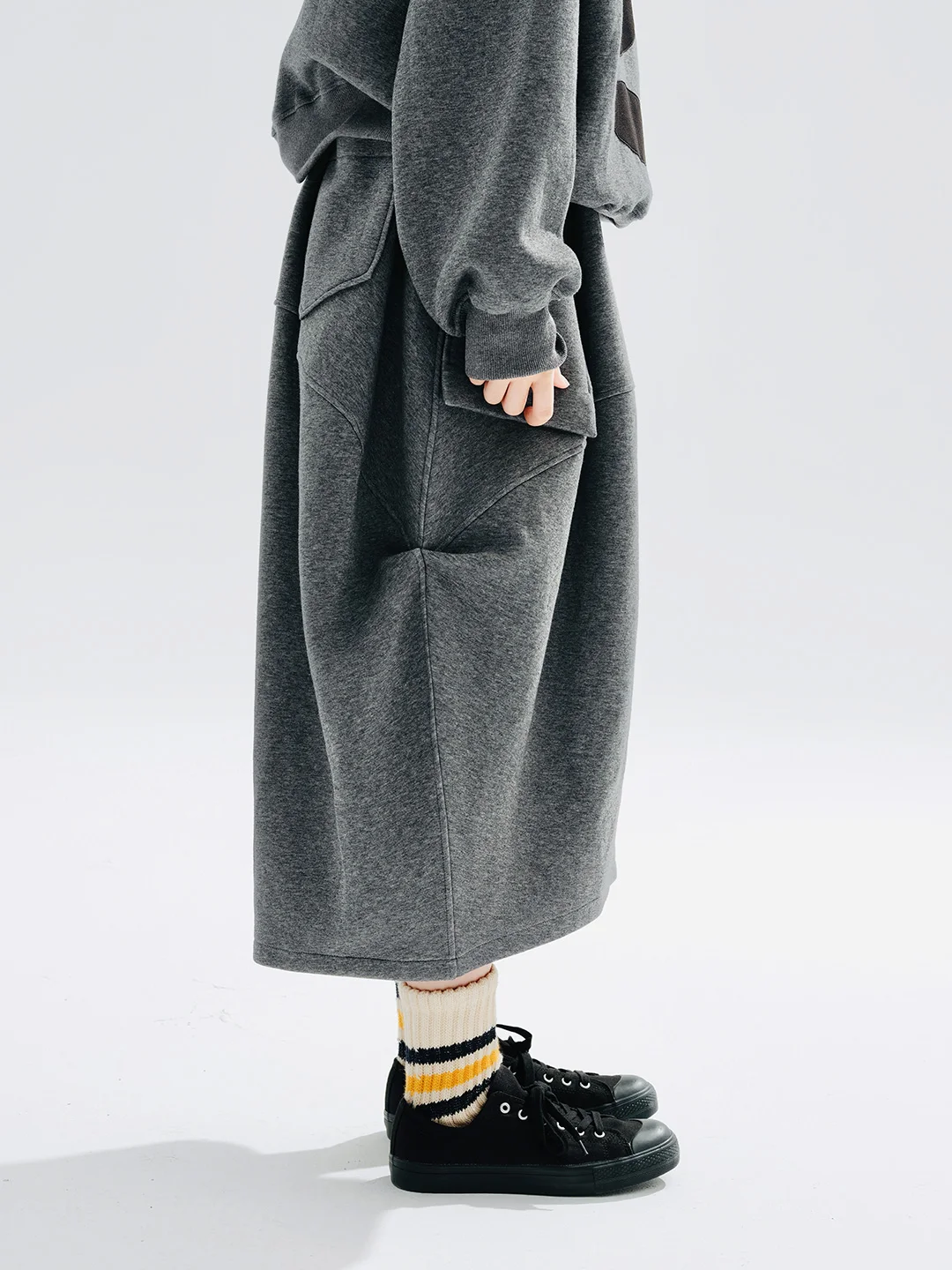 imakokoni Autumn 2023 new original design Air layer pinched grey skirt loose 234284 4