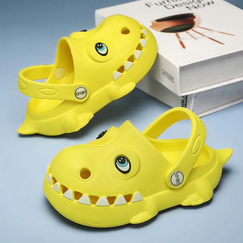 

2023 Summer New Sandals 3-15 Years Children's Slippers Baby Girls Boys Shoes Non-Slip Clogs Cartoon Crocodile Cute Kawaii Infant