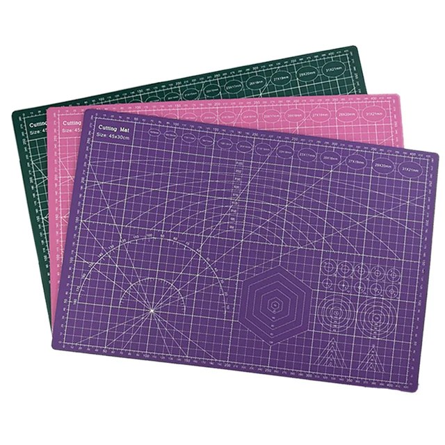 3mm Thick Three-Layer Self-Healing Cutting Mat, Available in A3/A4 Sizes, Cut-Resistant for Leather Crafts, with Angle Scale, Non-Slip Waterproof Pvc Desktop Mat, Suitable for Sewing, Quilting, Leather Crafts, Paper Mo 1