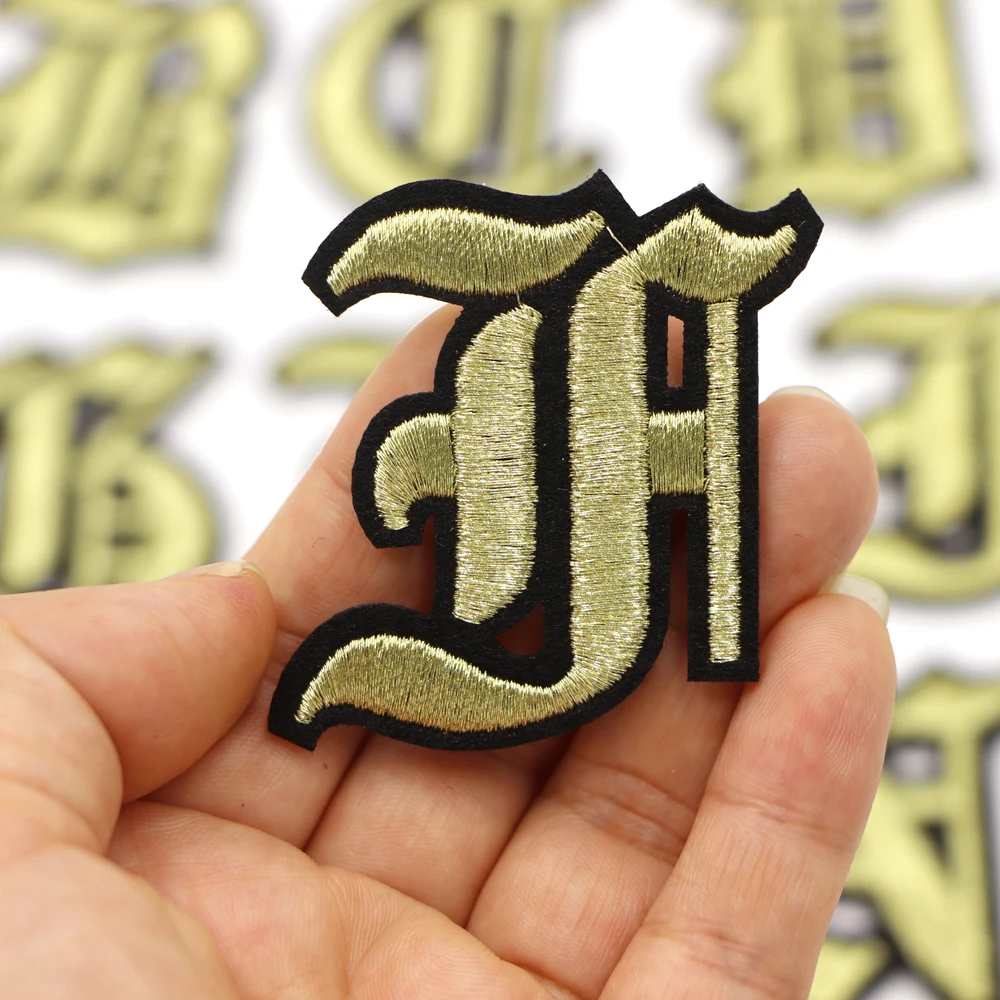 1PC Goldene Griechische Buchstaben Stickerei Patches Eisen Auf Buchstaben Patch A-Z Patch Gestickte Patch Nähen Auf Patch für Kleidung Name Diy – Detail 8