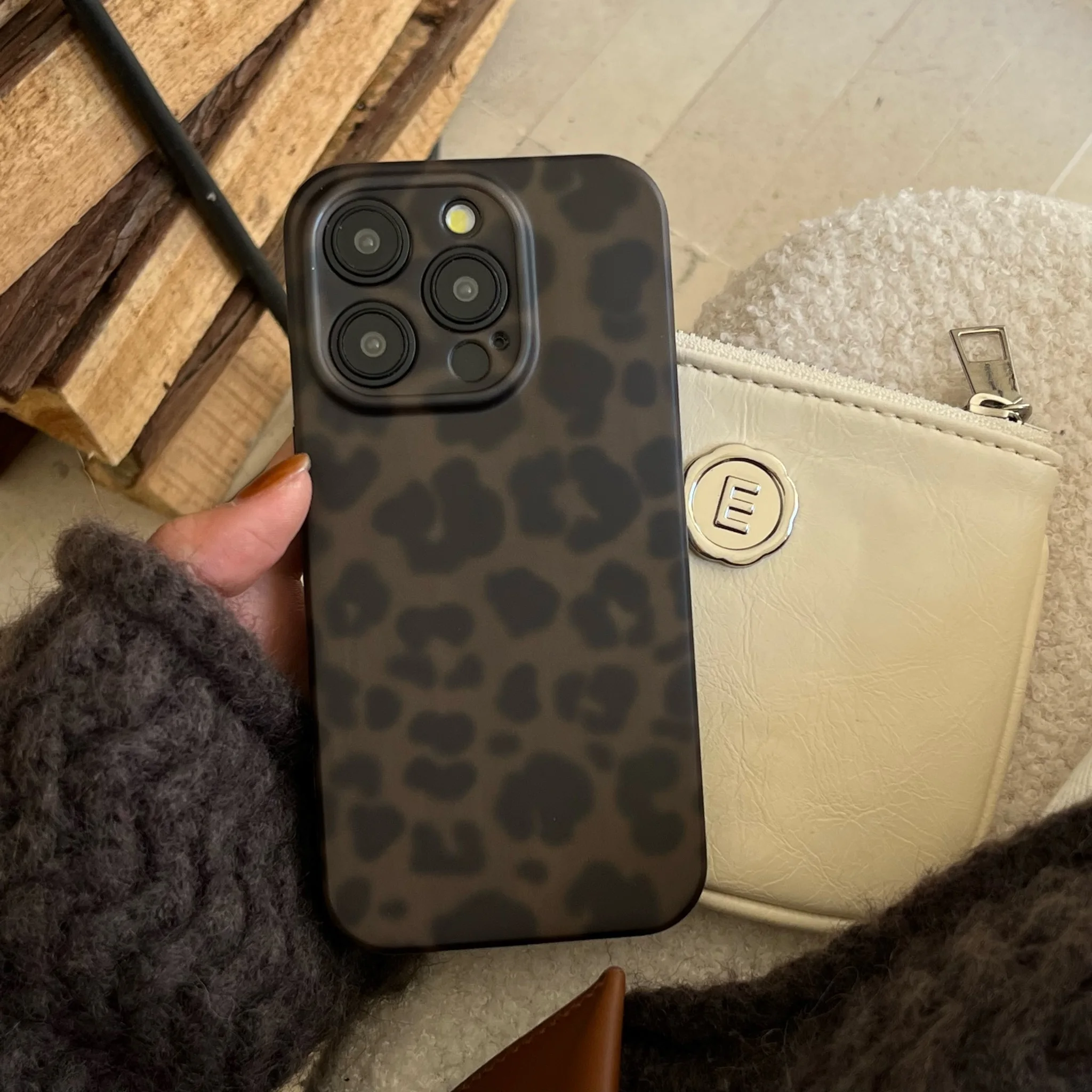 Leopard Print Matte Soft Cover - Fashion Retro Art Protective Phone Case