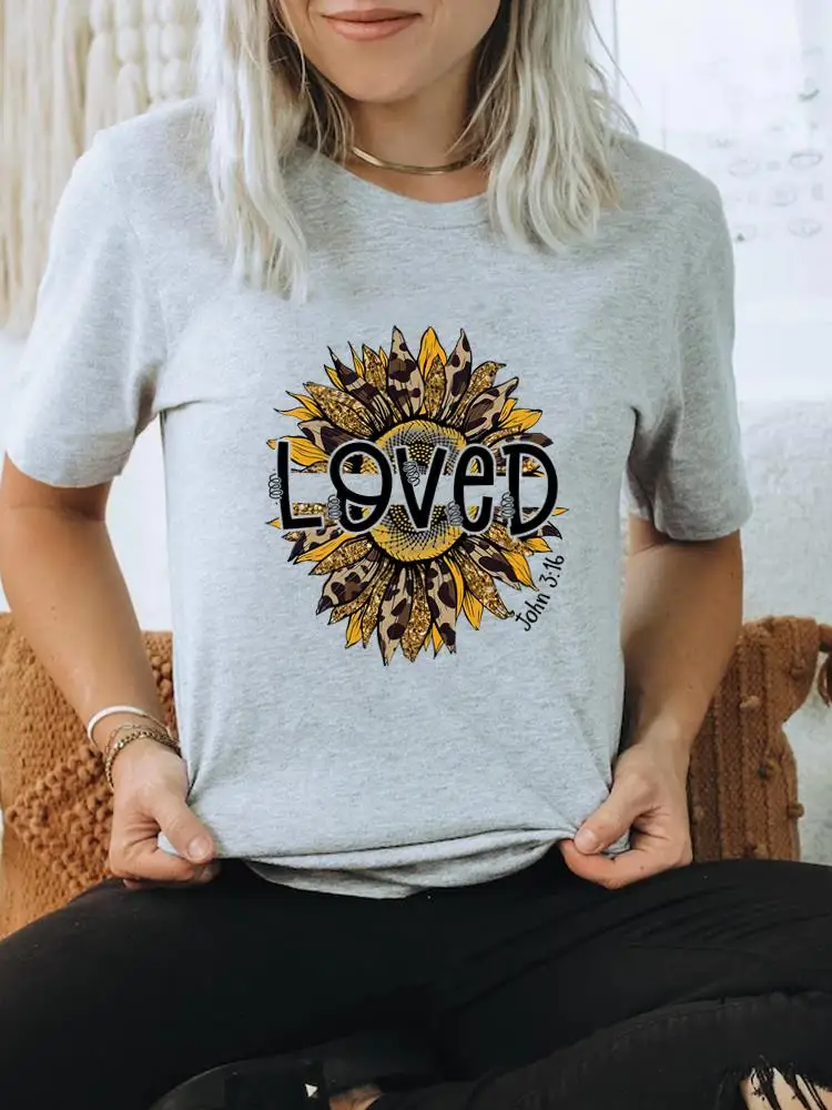 

Summer T-shirts T Top Cartoon Shirt Female Short Sleeve Love Letter Flower Trend Cute Clothing Fashion Print Women Graphic Tee
