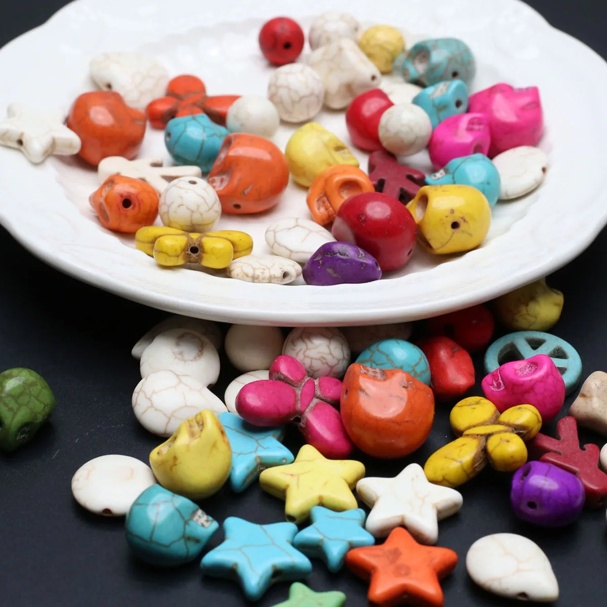 200g/pack Random Colors Shapes Synthetic Colored Turquoise Beads Jewelry Making DIY Necklaces Bracelets Accessories Gifts