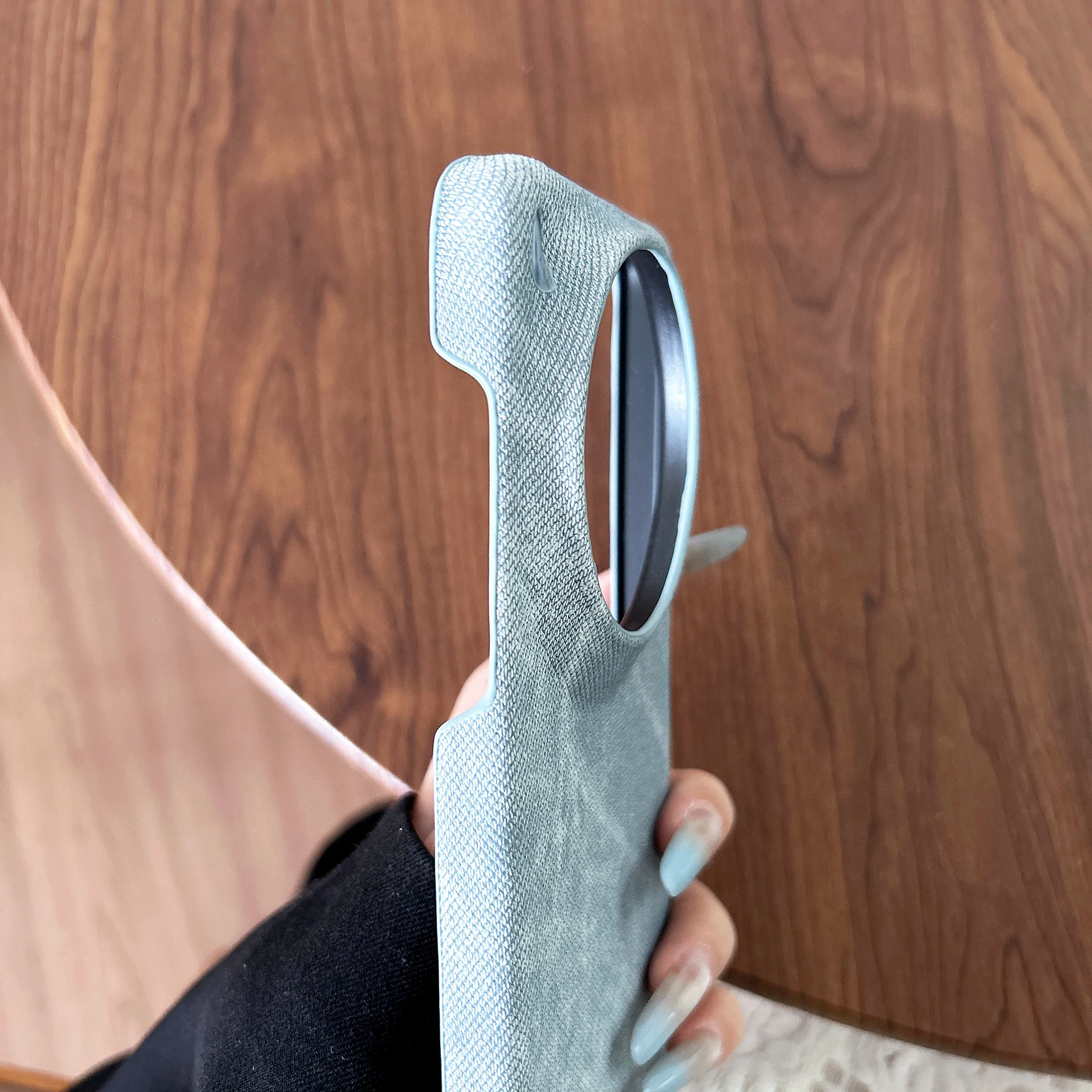 Enhanced Denim Jeans Phone Case with Frameless Cooling Design