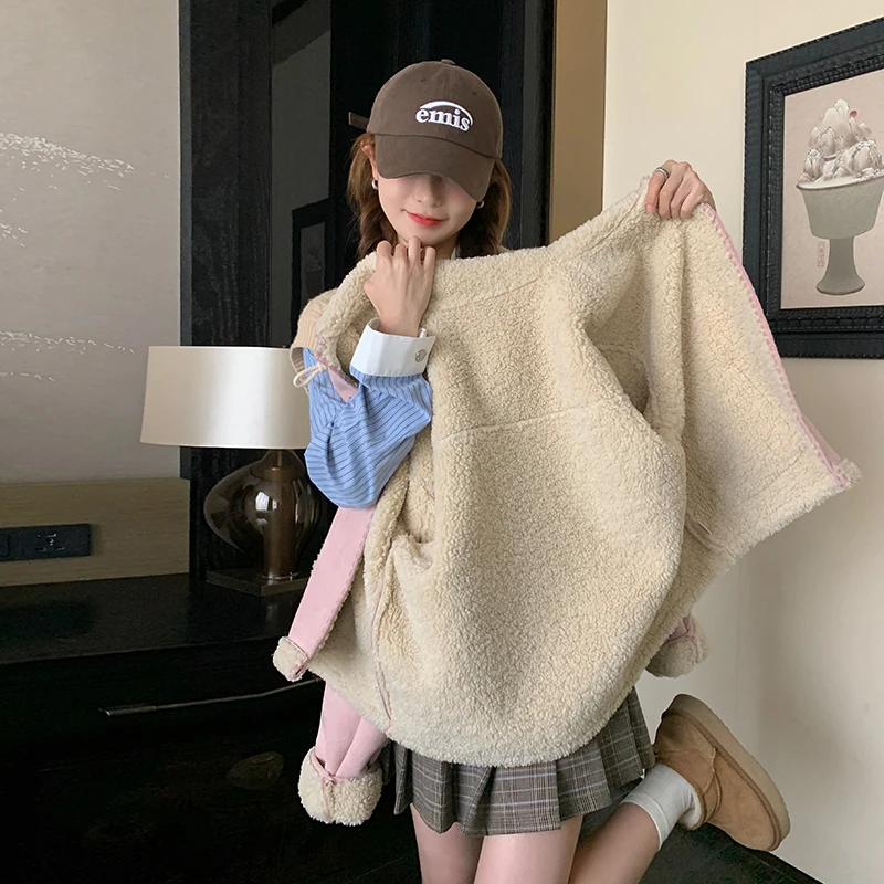 Suede cow horn button lamb wool jacket_voghion.com