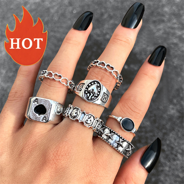 Vintage Rings Set for Women Men Aesthatic Retro Punk Silver Plated Heart Flower Butterfly Chain Finger Ring Jewelry 2022