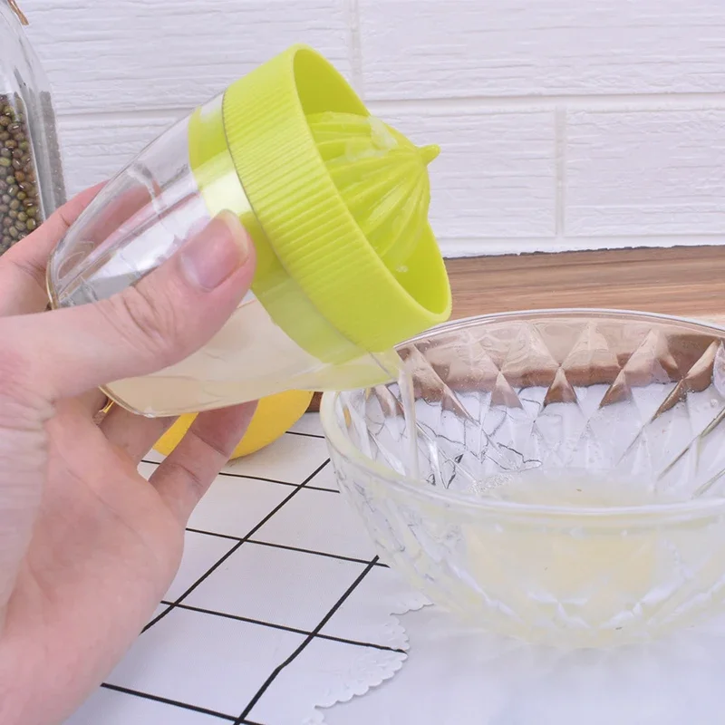 Portable Manual Juicer Orange Juicer Lemon Squeezer Multifunctional Fruit Juicer With Graduated Cup Kitchen Gadgets