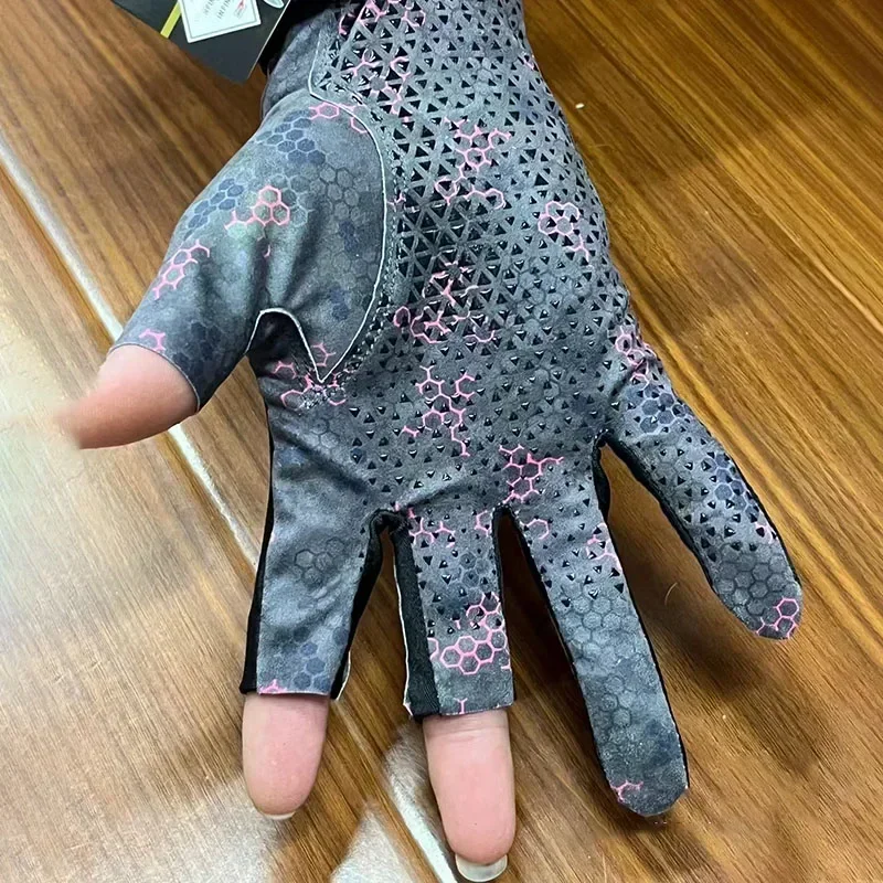 Gamakatsu Fishing Gloves for Men Anti Slip Summer Sun Protection Gloves Breathable 3 Finger Cut Fly Fishing Accessories