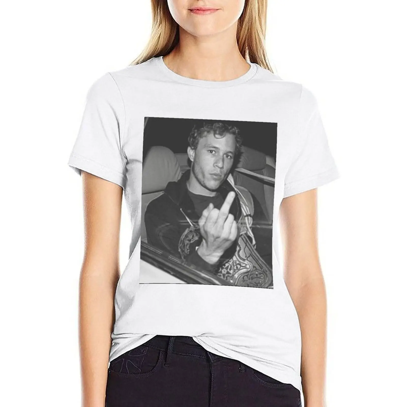

Young Heath Ledger Classic T-shirt anime clothes summer tops lady clothes Woman clothing