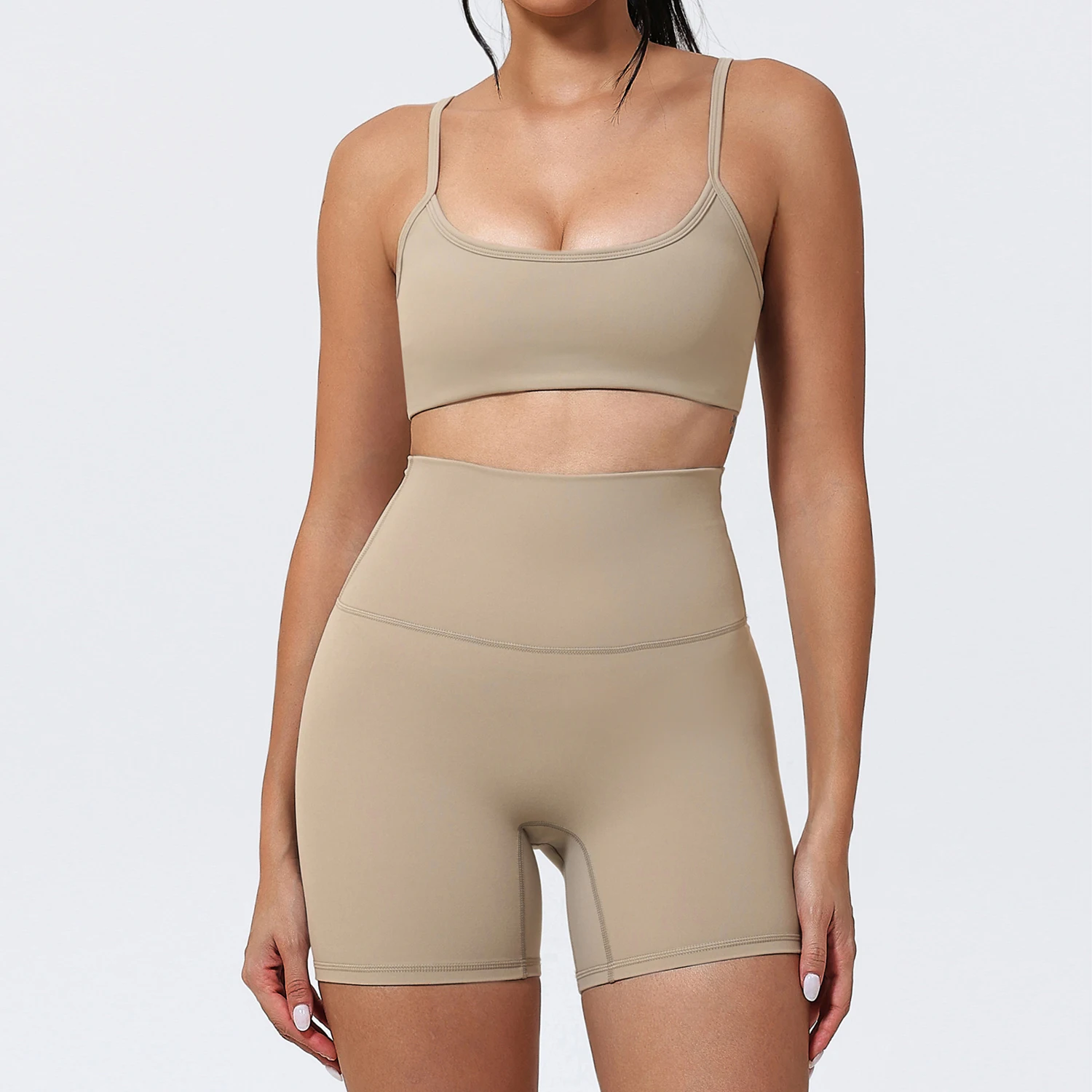 Sand / L