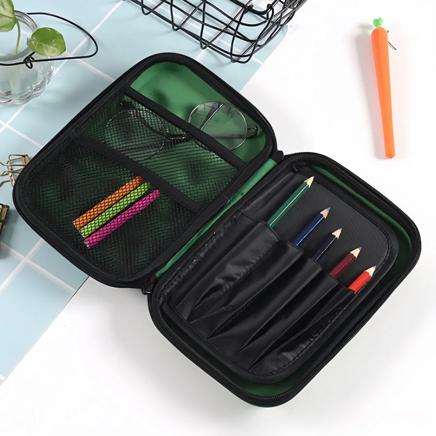 1pc Creative football pattern design pencil case/pencil case, large capacity pencil case, distinctive football pattern, suitable