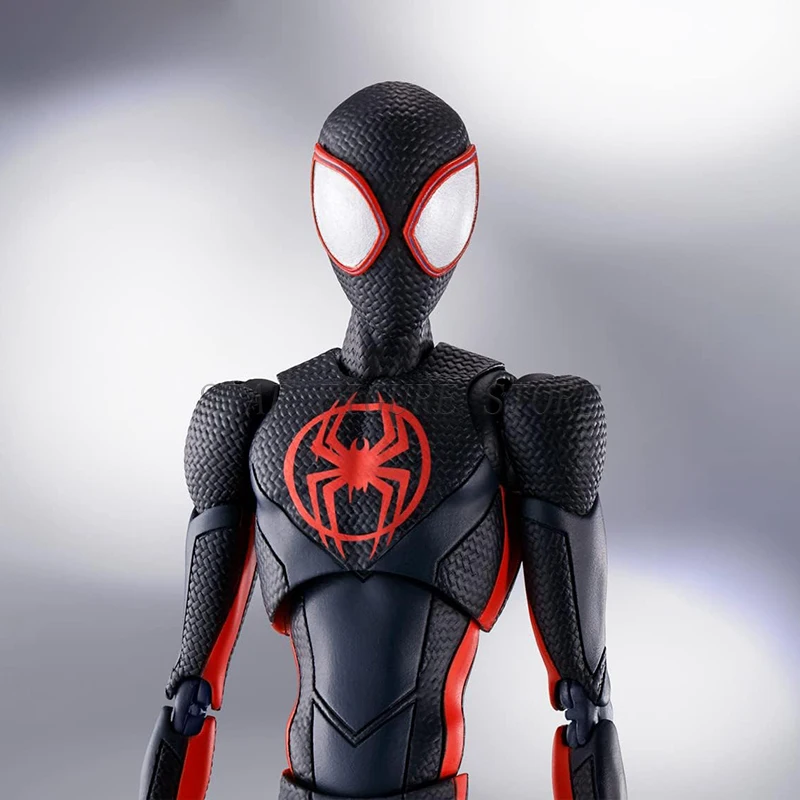 SHF Spider-Man Across the Spiderverse Miles Morales Actionfigur