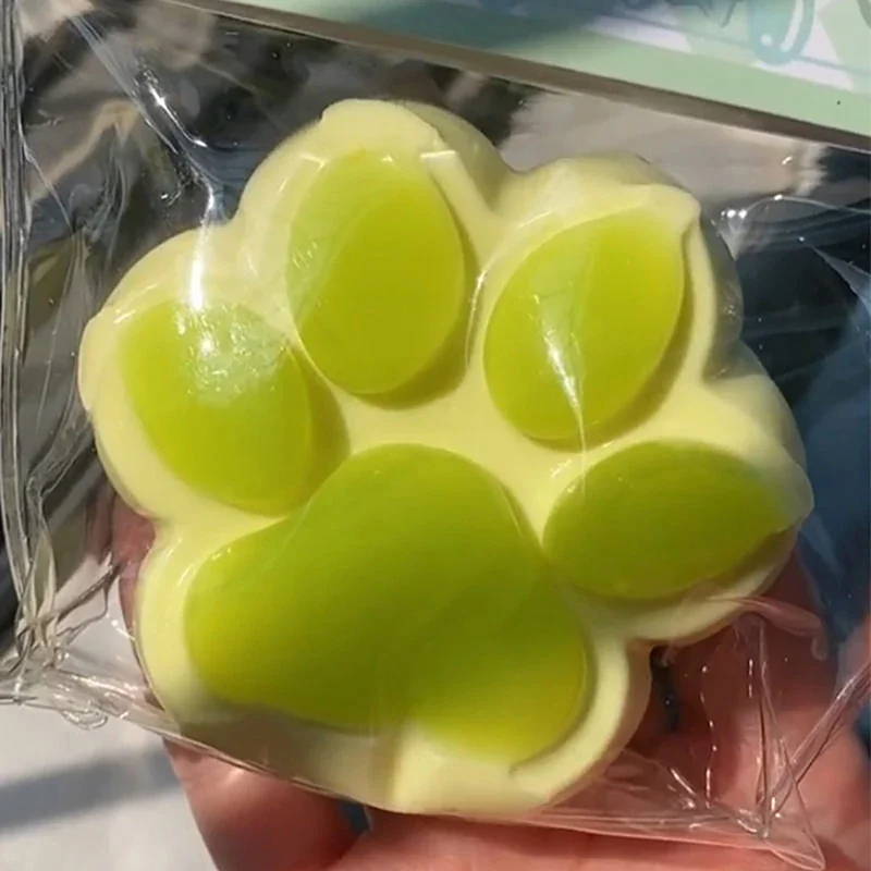 Soft Cat Paw Shaped Novelty Decompression Squishy Squeeze Toys Cute Decorations for Gifts Slow rebound Reduce Stress Kids Toys