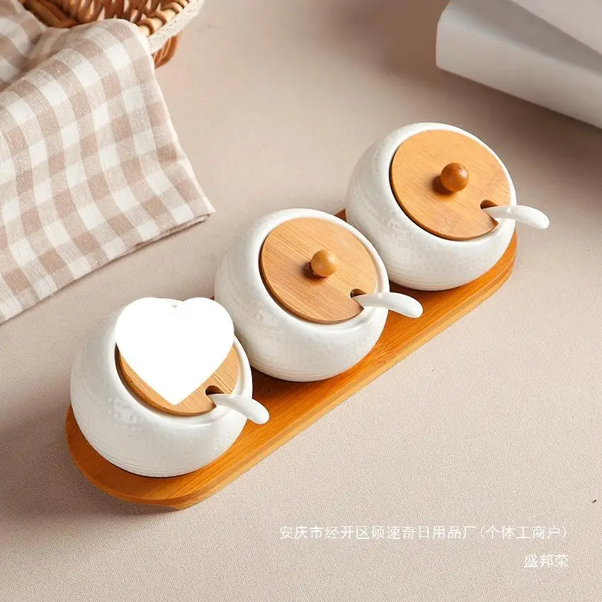 Seasoning Box Chili Jar With Lid Seasoning Bottle Jar Set Box Ceramic Salt Household Kitchen Supplies Storage Tank