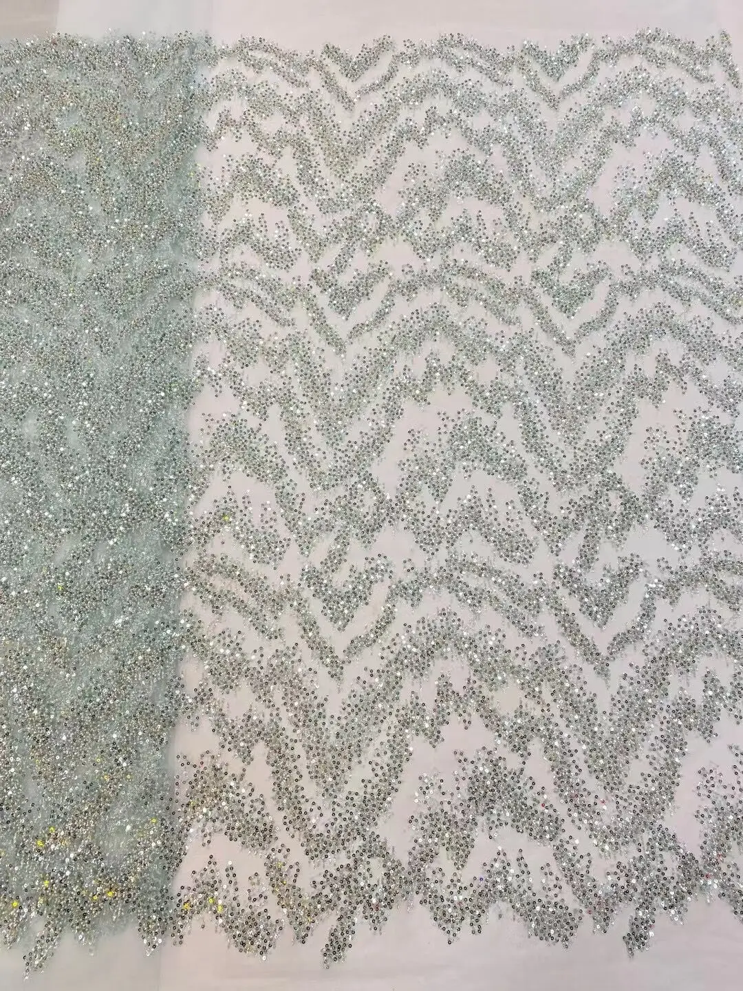 

African Beaded Lace Fabric ZH-13064311 Embroidery French Mesh Sequins Lace Fabric Nigerian Tulle Lace For Party