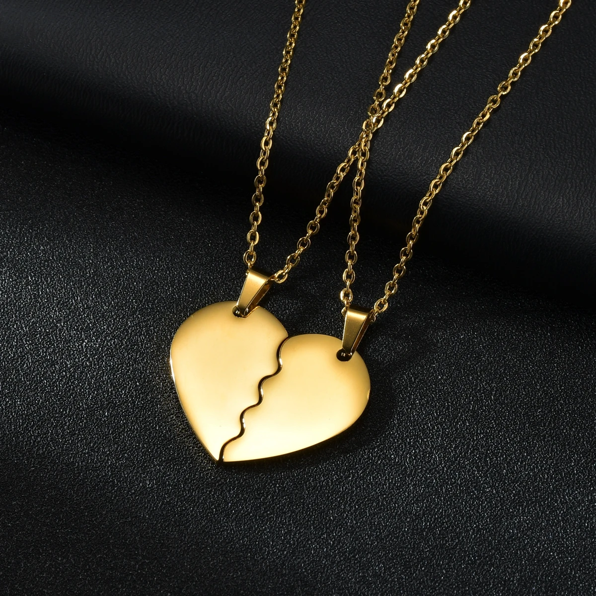 Stainless Steel Engrave Name Double Heart Pendant Pendant Necklace Personalized Love Date Necklaces For Women Jewelry