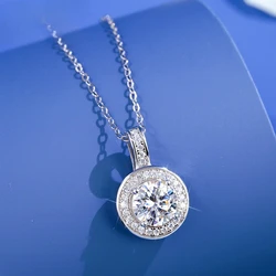 Elegant 18k White Gold - Plated Sterling Silver Unisex Necklace (White color)