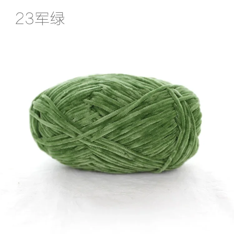 Pear Lustre Chenille Yarn - 148 Meters of Soft Pleuche Wool for Handcrafted Crochet Projects