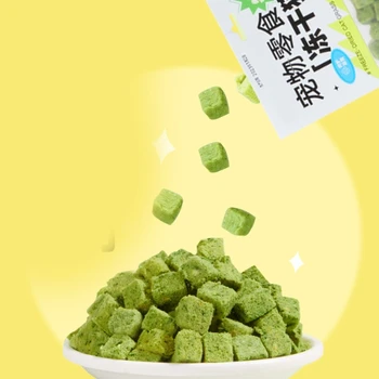 Cat Grass Snack for Cat Dental Healthy Cat Care Chewing Licking Snack Cat Hairball Control Freeze Dried Snack