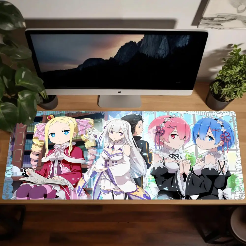 可愛い❤️ アニメ　マウスパッド　少し印刷スレあり 可愛い❤️ アニメ マウスパッド 少し印刷スレあり Amazon.co.jp